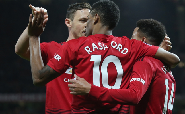 主导地位的 主导地位的